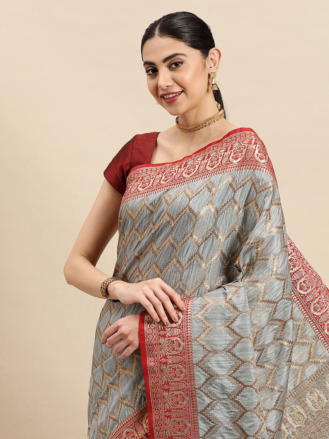 

SANGAM PRINTS Zari Silk Blend Saree, Grey
