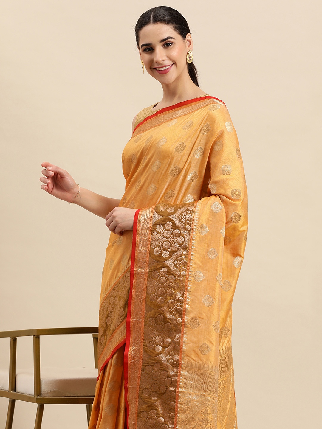 

SANGAM PRINTS Ethnic Motifs Silk Blend Saree, Yellow