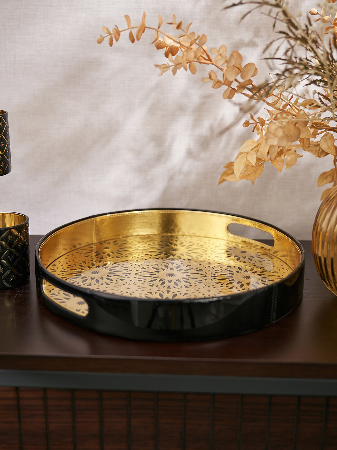 

Pure Home and Living Black & Gold-Toned Self-Design Faux Leather Serving Tray