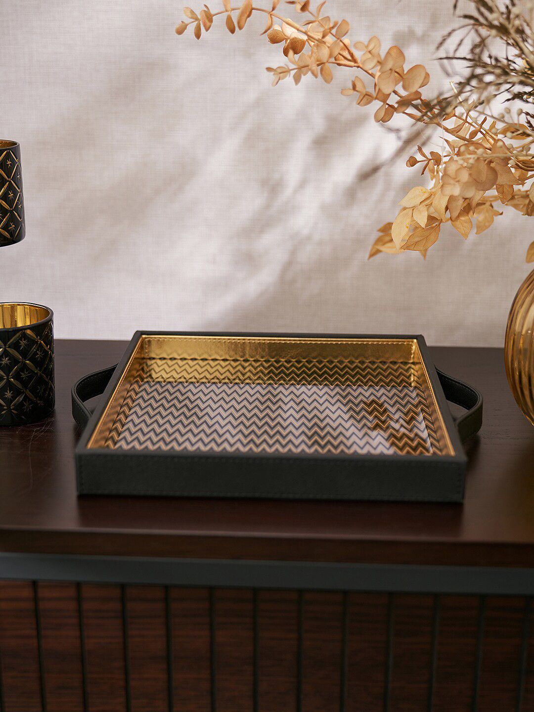 

Pure Home and Living Black & Gold-Toned Chevron Square Faux Leather Tray