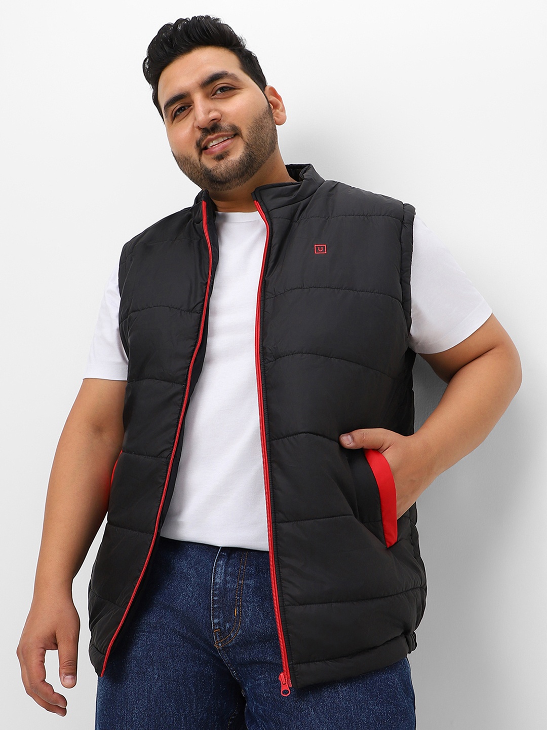 

Urbano Plus Men Gilet Puffer Jacket, Black