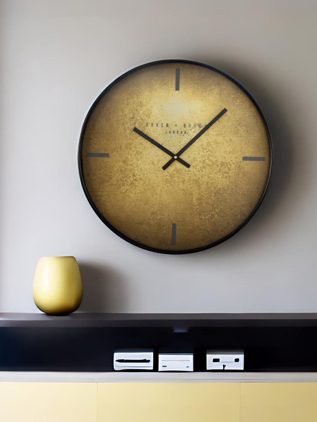 

Athome by Nilkamal Gold-Toned & Brown Contemporary Wall Clock