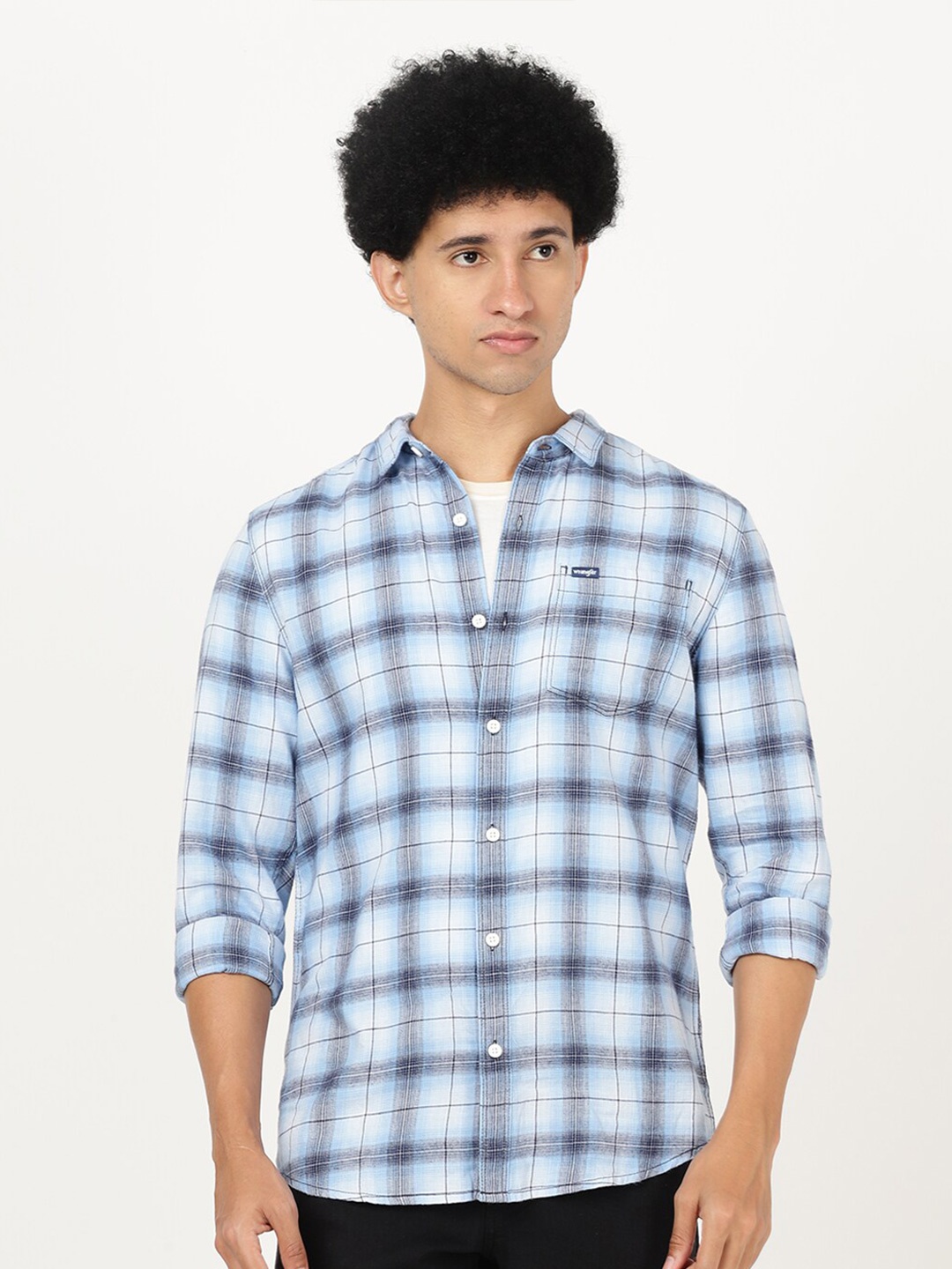 

Wrangler Men Blue Slim Fit Tartan Checked Casual Cotton Shirt