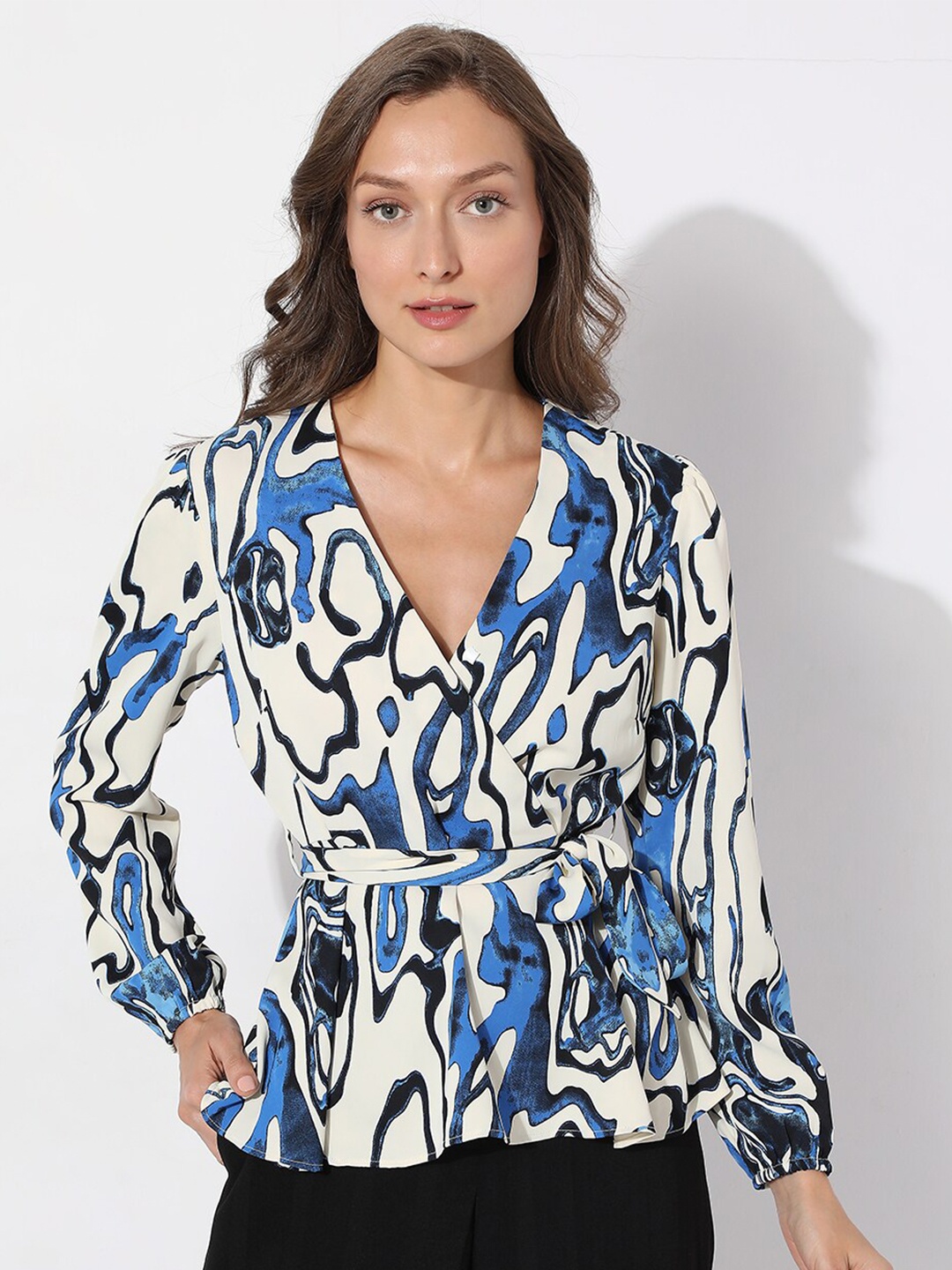 

Vero Moda Blue & White Printed Wrap Top