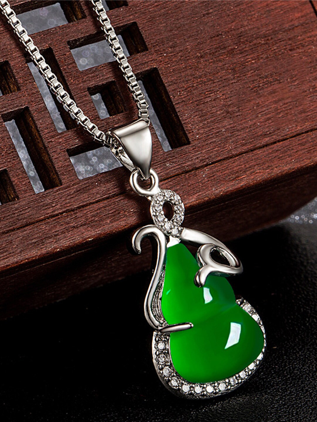 

Young & Forever Green Sterling Silver Necklace
