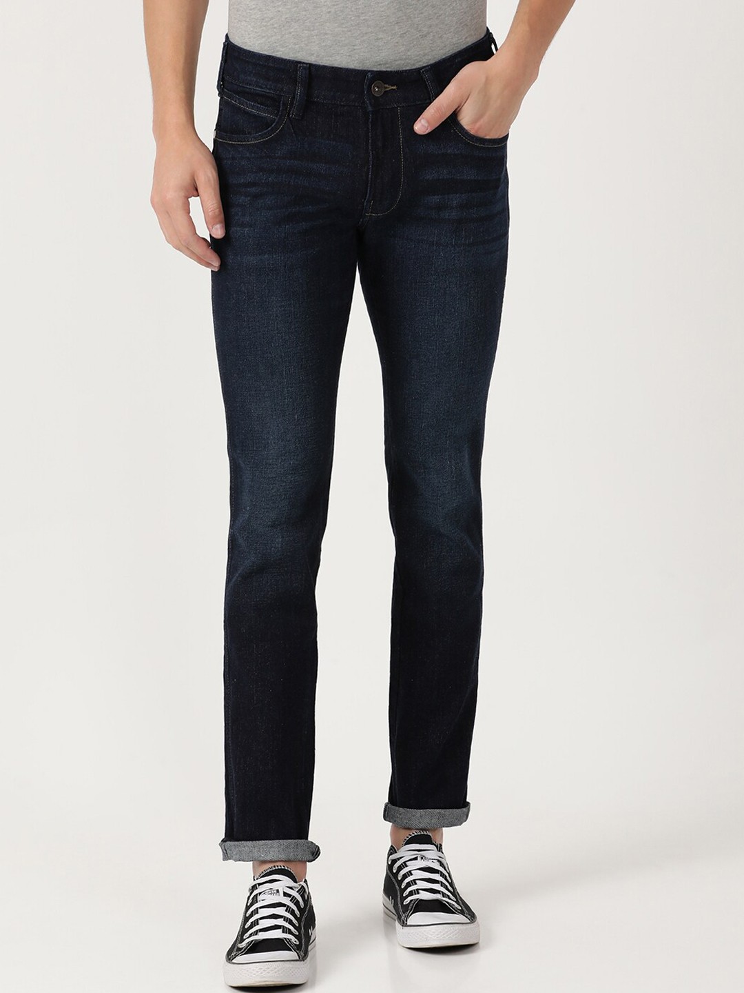 

Wrangler Men Navy Blue Skanders Slim Fit Light Fade Stretchable Cotton Jeans