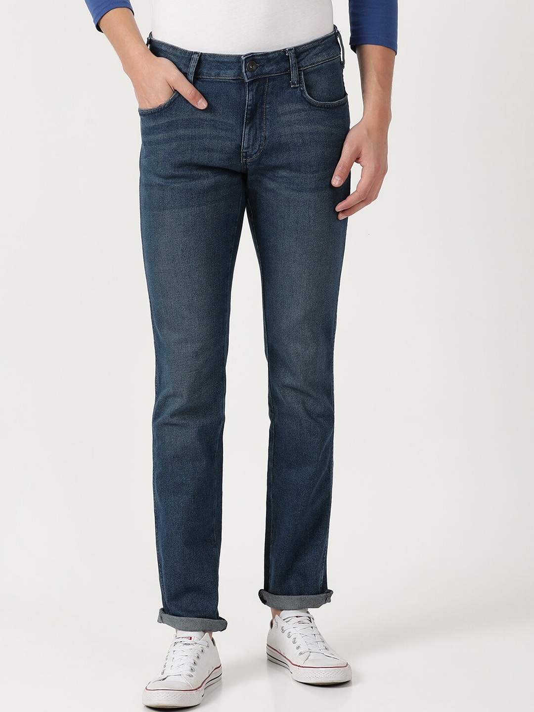 

Wrangler Men Blue Skanders Slim Fit Light Fade Stretchable Cotton Jeans
