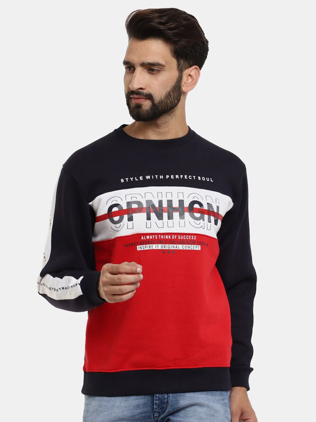 

V-Mart Men Red Printed Fleece Sweatshirt