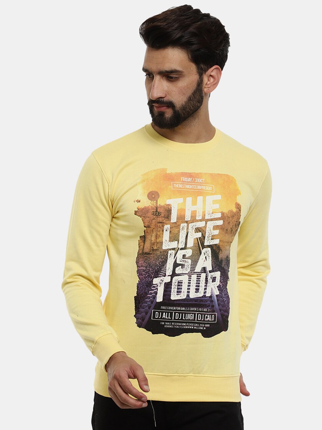 

V-Mart Men Yellow Printed Cotton Sweatshirt