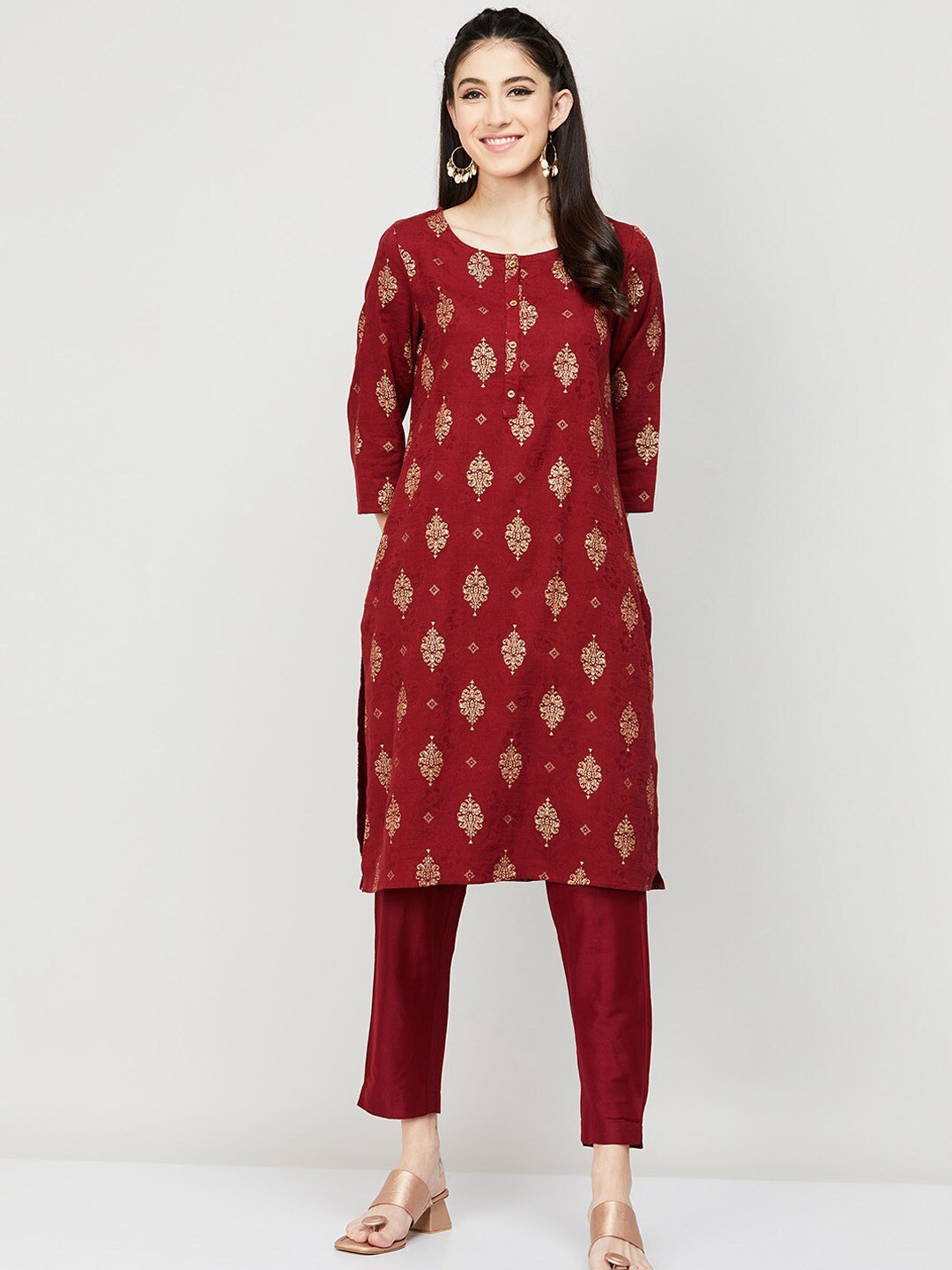 

Melange by Lifestyle Red Ethnic Motifs Printed Kurta