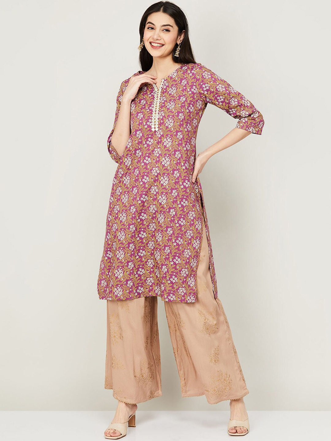 

Melange by Lifestyle Floral Printed Thread Work Kurta, Purple