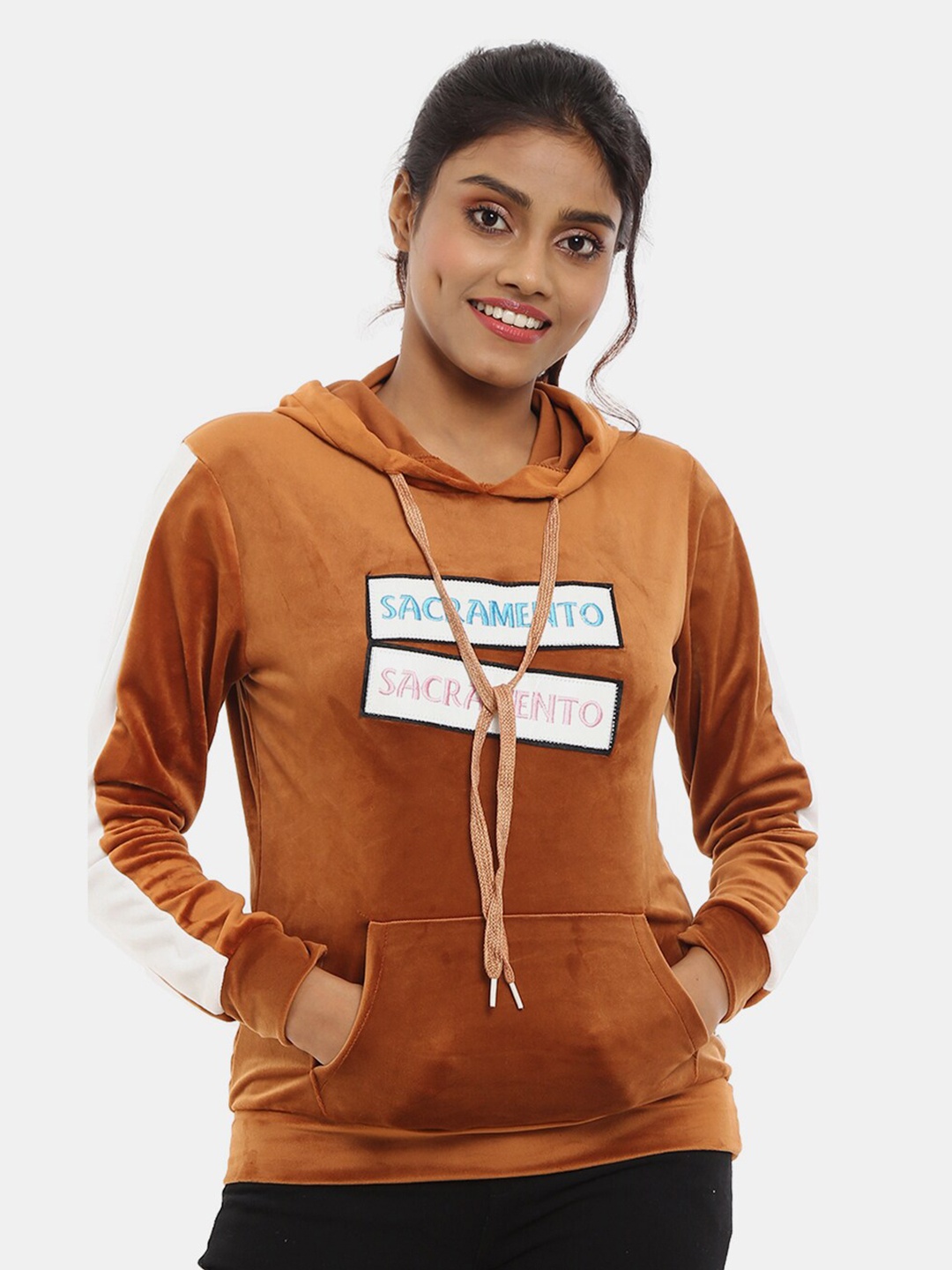 

V-Mart Women Brown Printed Hooded Cotton Sweatshirt