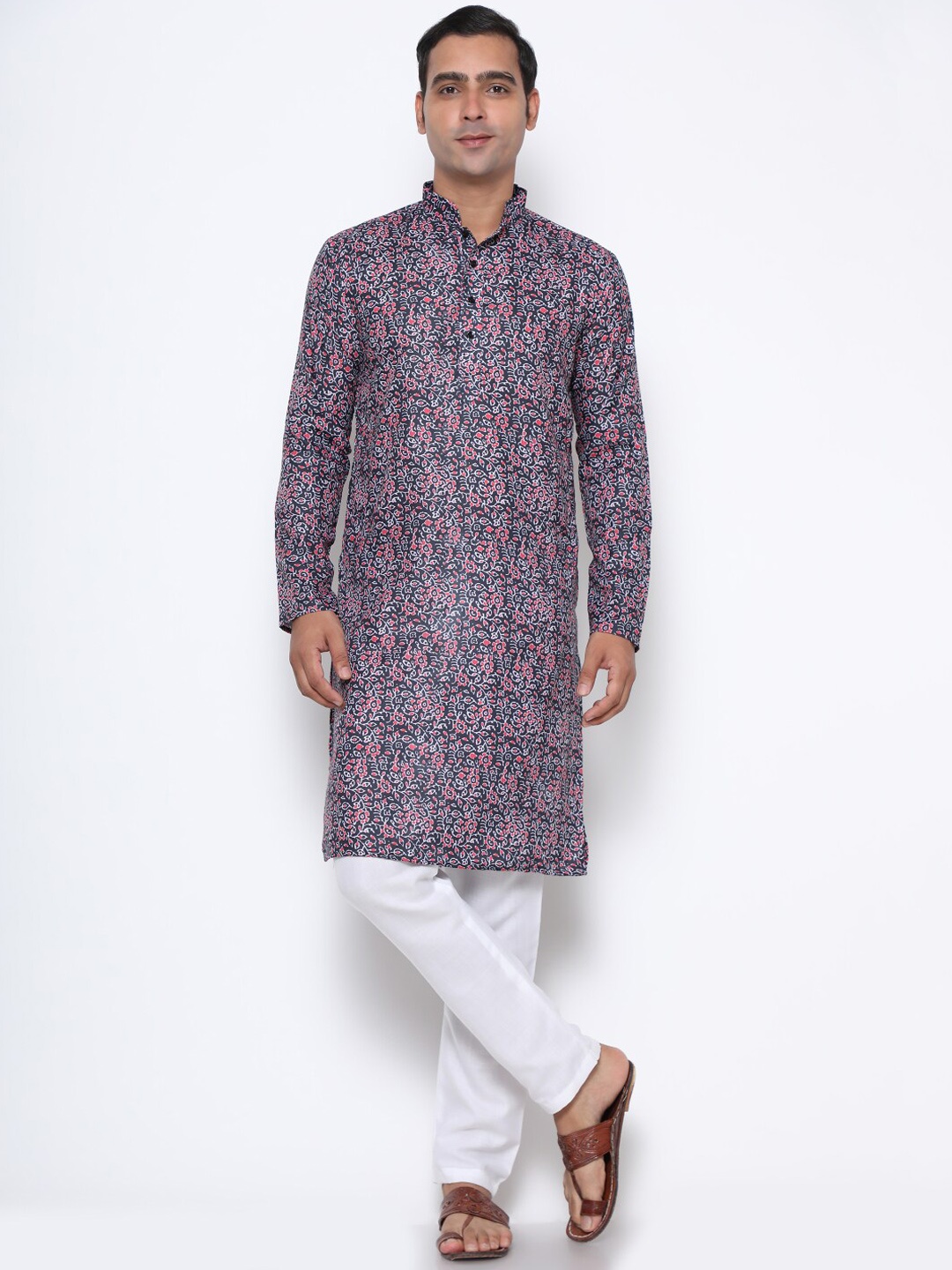 

GoStyle Floral Printed Pure Cotton Kurta, Blue