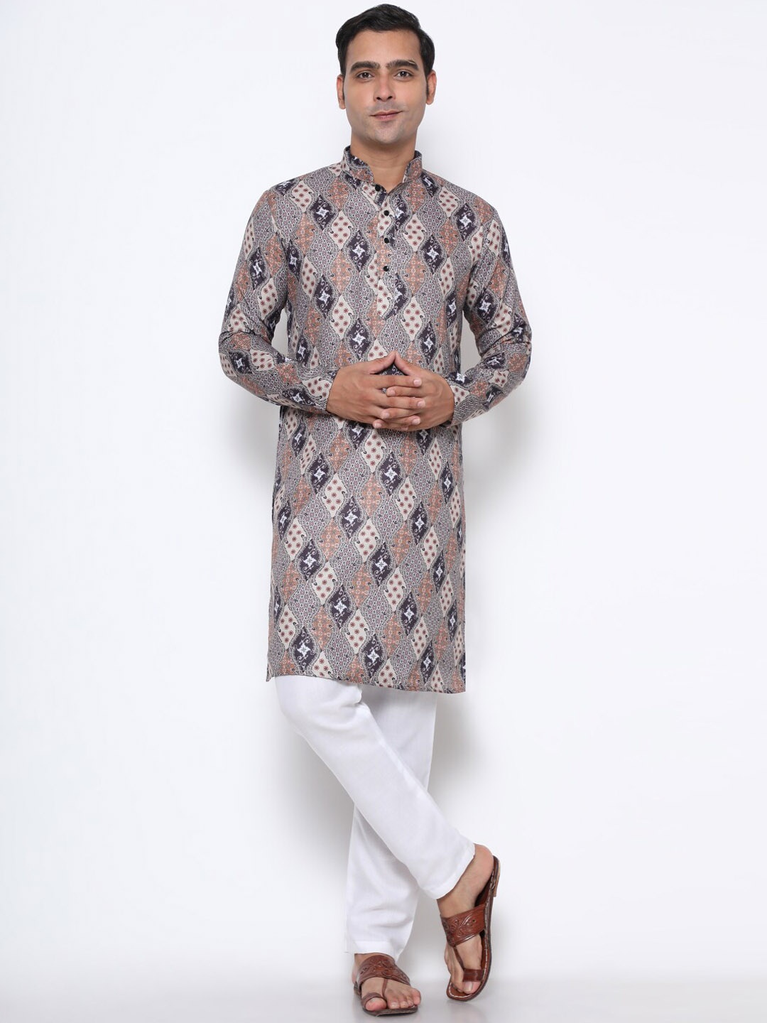 

GoStyle Mandarin Collar Ethnic Motifs Printed Pure Cotton Kurta, Beige