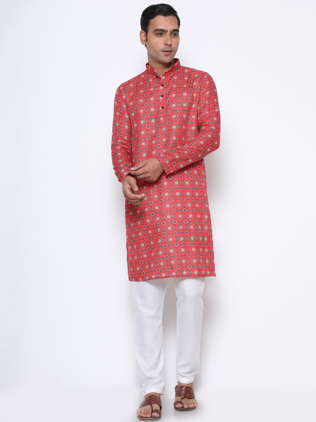 

GoStyle Mandarin Collar Ethnic Motifs Printed Pure Cotton Kurta, Red