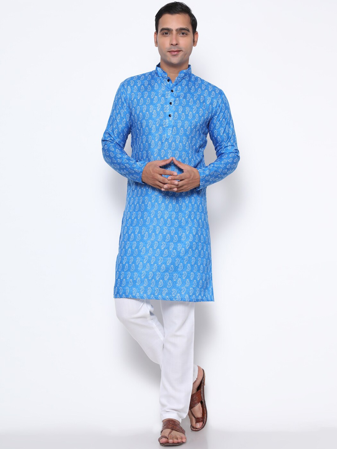 

GoStyle Men Blue Paisley Printed Pure Cotton Kurta