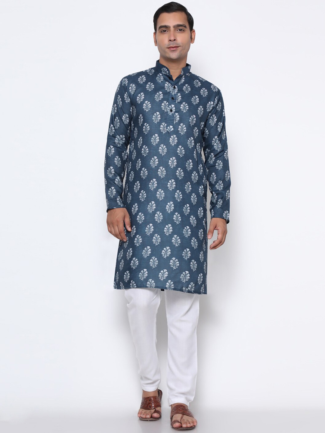 

GoStyle Men Floral Printed Cotton Kurta, Teal