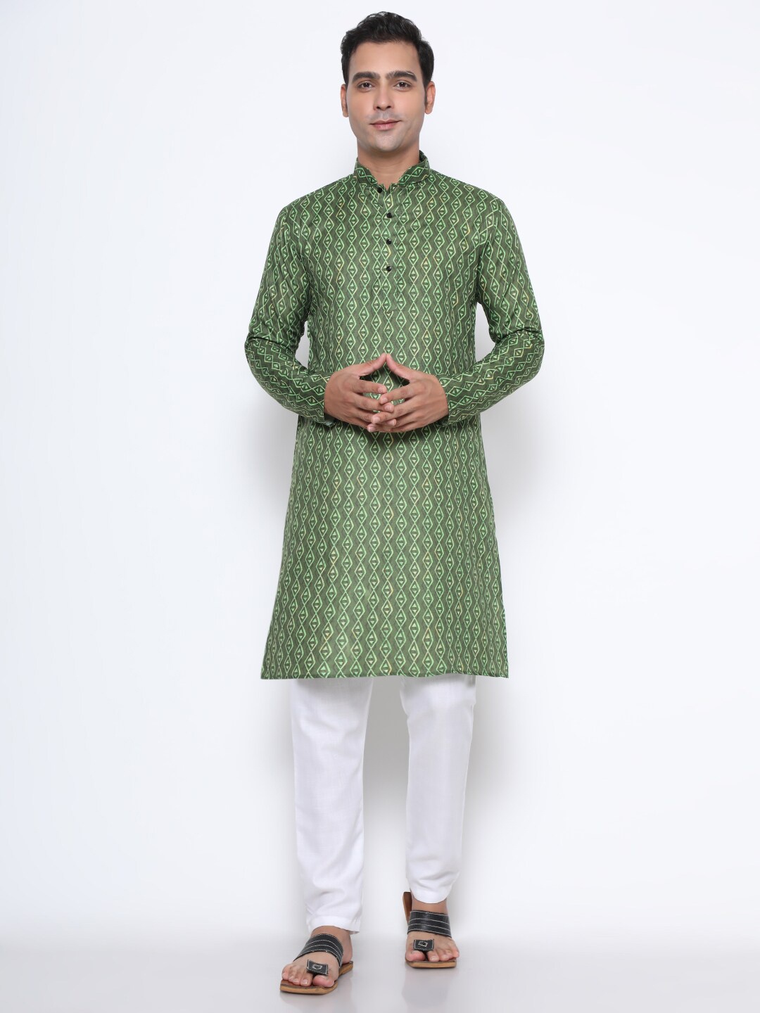 

GoStyle Mandarin Collar Geometric Printed Pure Cotton Kurta, Green