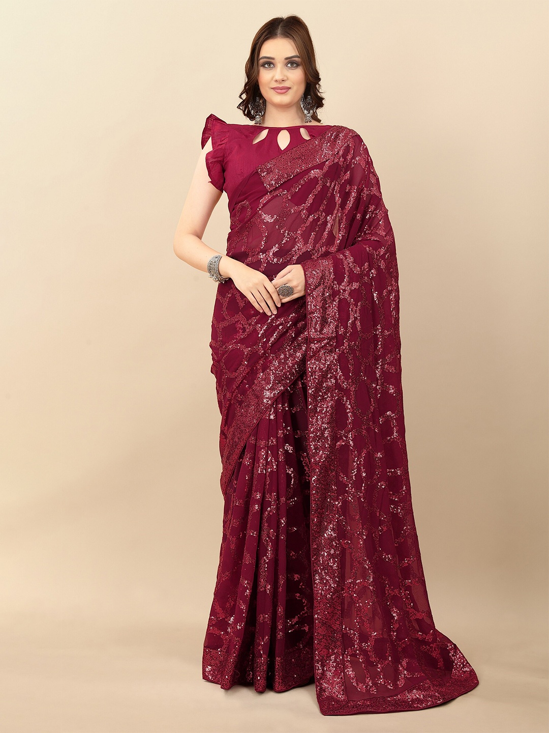 

SERONA FABRICS Maroon Embellished Sequinned Pure Georgette Saree