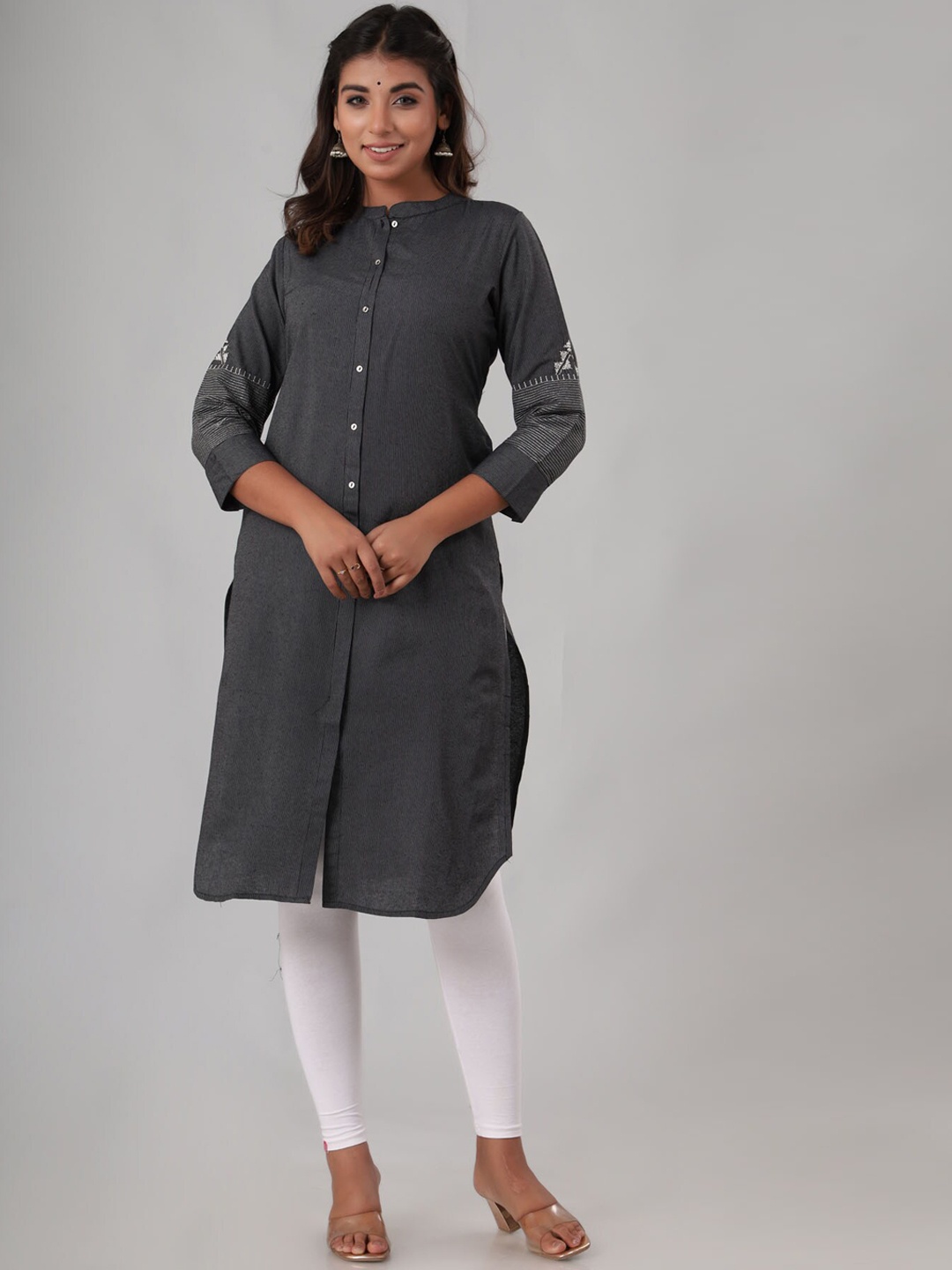 

FASHION DWAR Women Charcoal Thread Work Pure Cotton Kurta