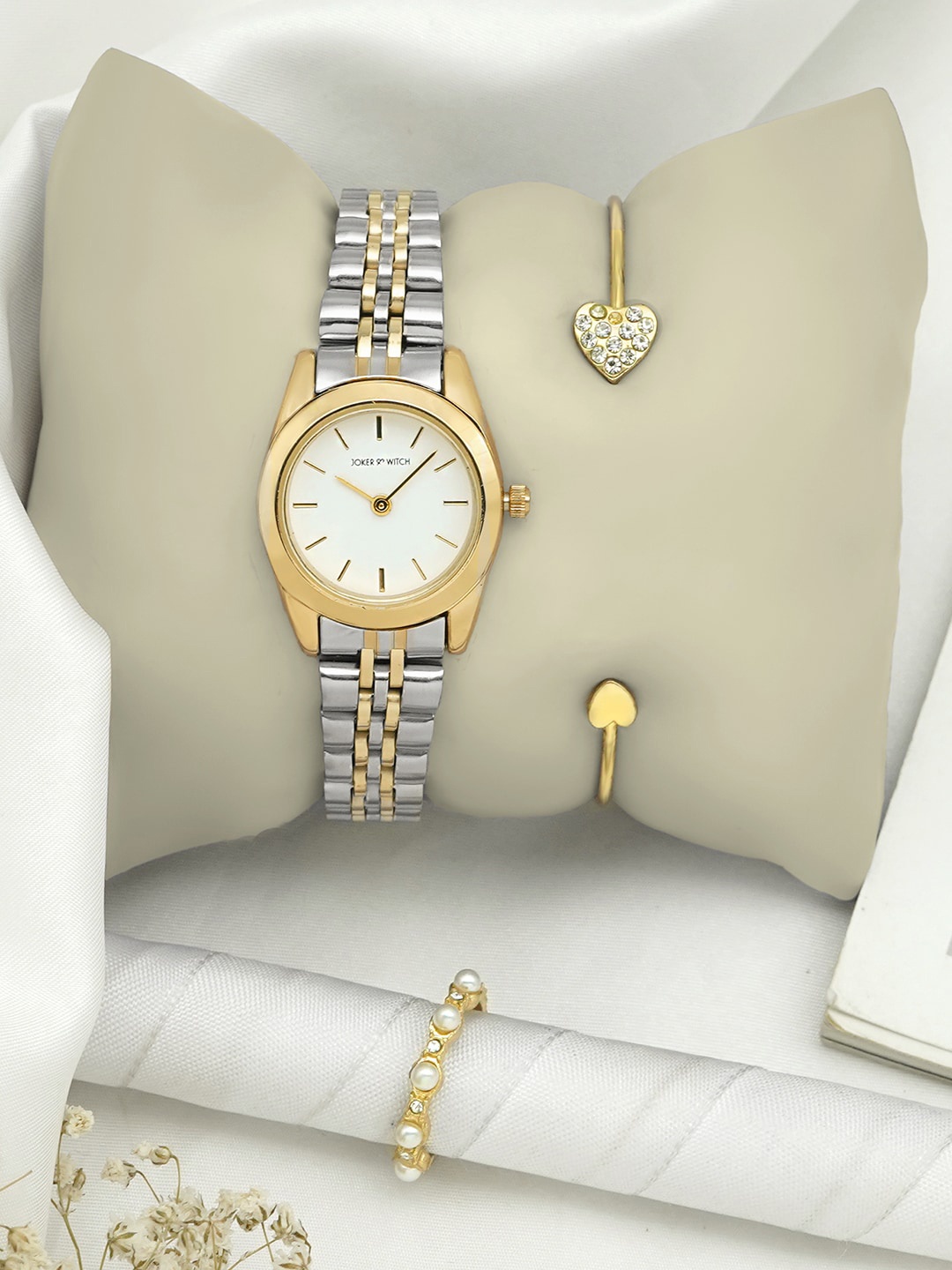 

JOKER & WITCH Women Shine Glame Love Triangle Analogue Watch Gift Set JWLT708, White