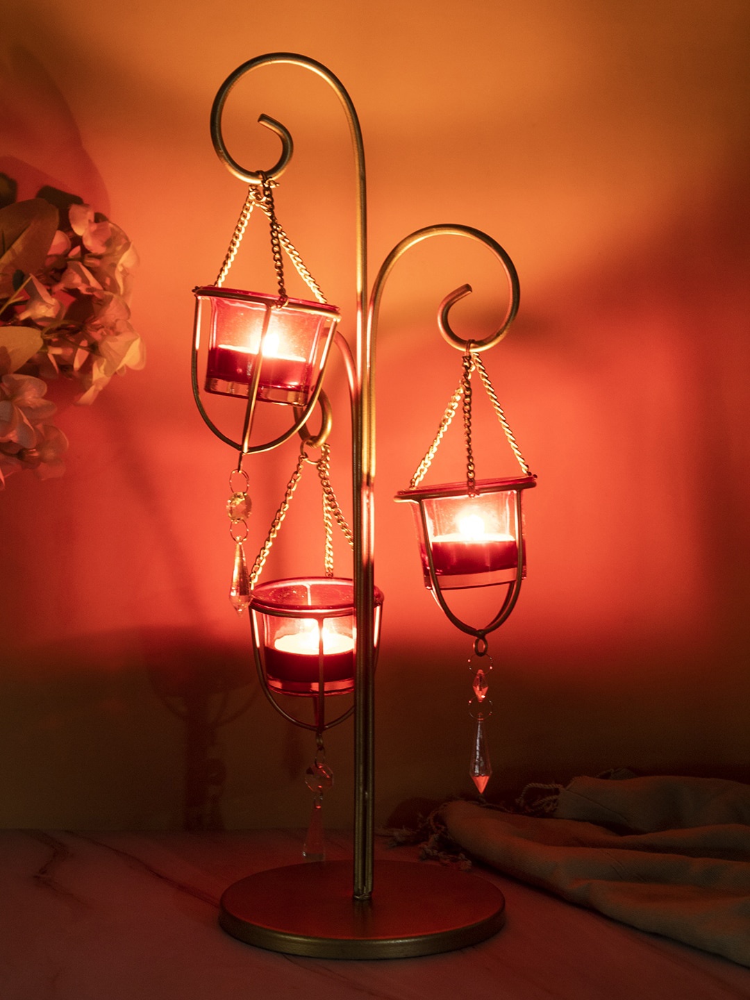 

MARKET99 Gold-Toned & Red 3-T-Light Holder Hanging Votive Candle Holder