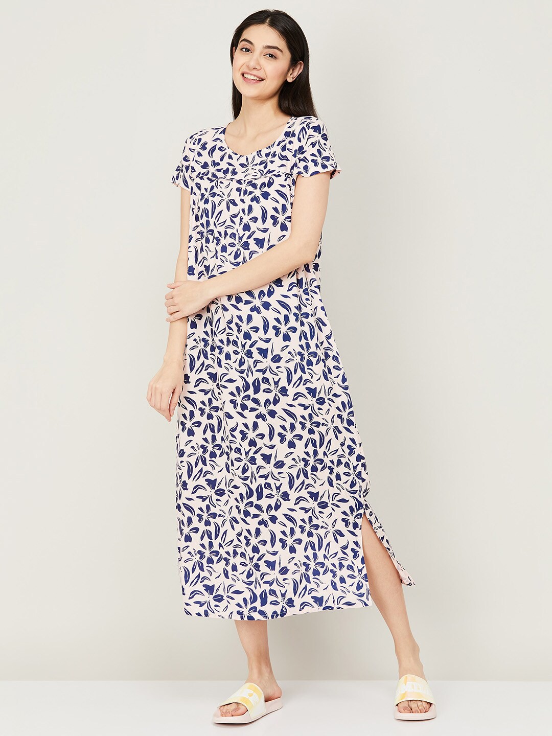 

Ginger by Lifestyle Pink Printed Midi Nightdress