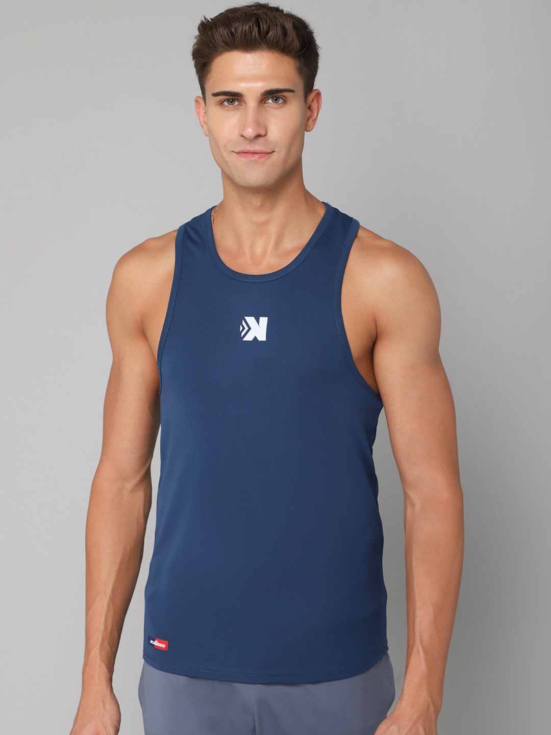 

JACKDANZA Men Blue Solid Gym Vest