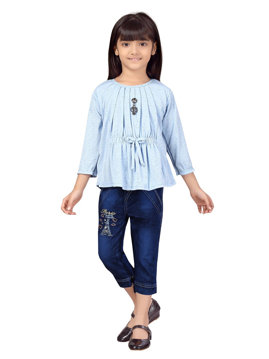 

Aarika Girls Blue Embellished Shirt with Capris