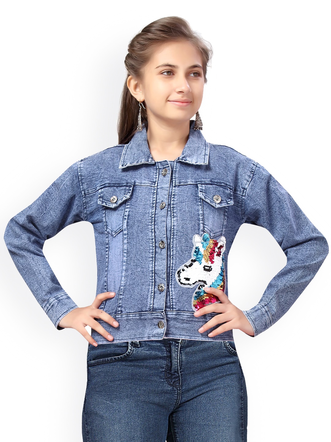 

Aarika Girls Blue Washed Crop Embellished Cotton Denim Jacket