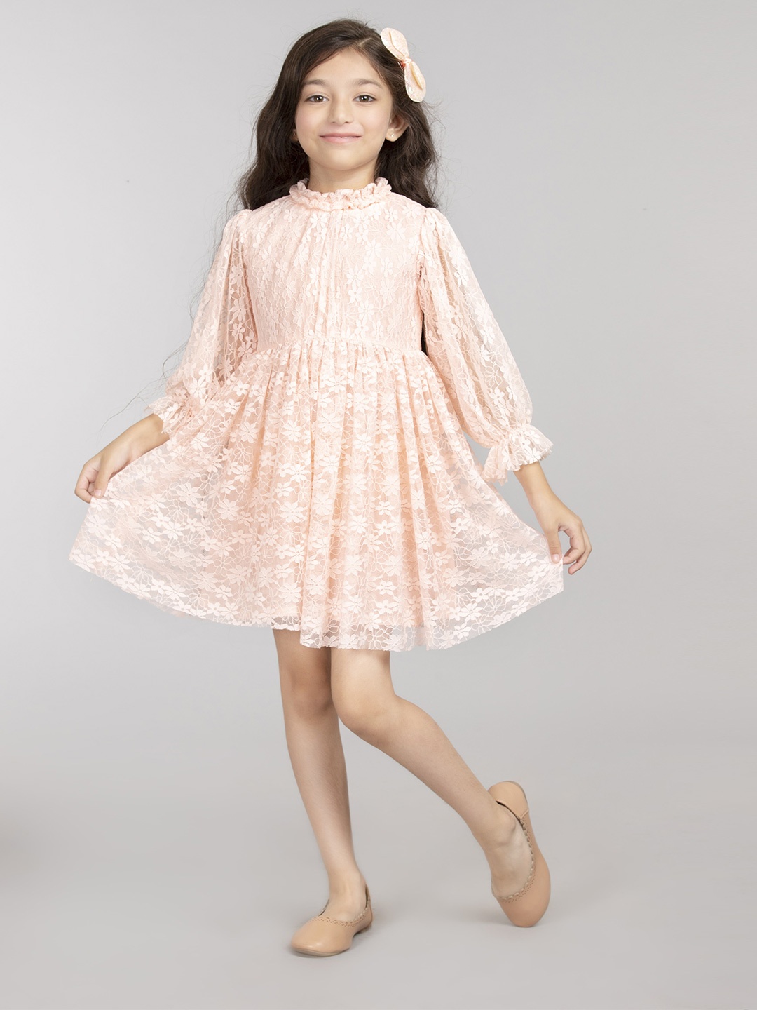 

BYB PREMIUM Peach-Coloured Floral Lace Dress