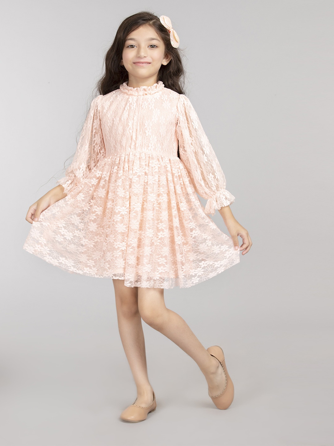 

BYB PREMIUM Peach-Coloured Lace Dress