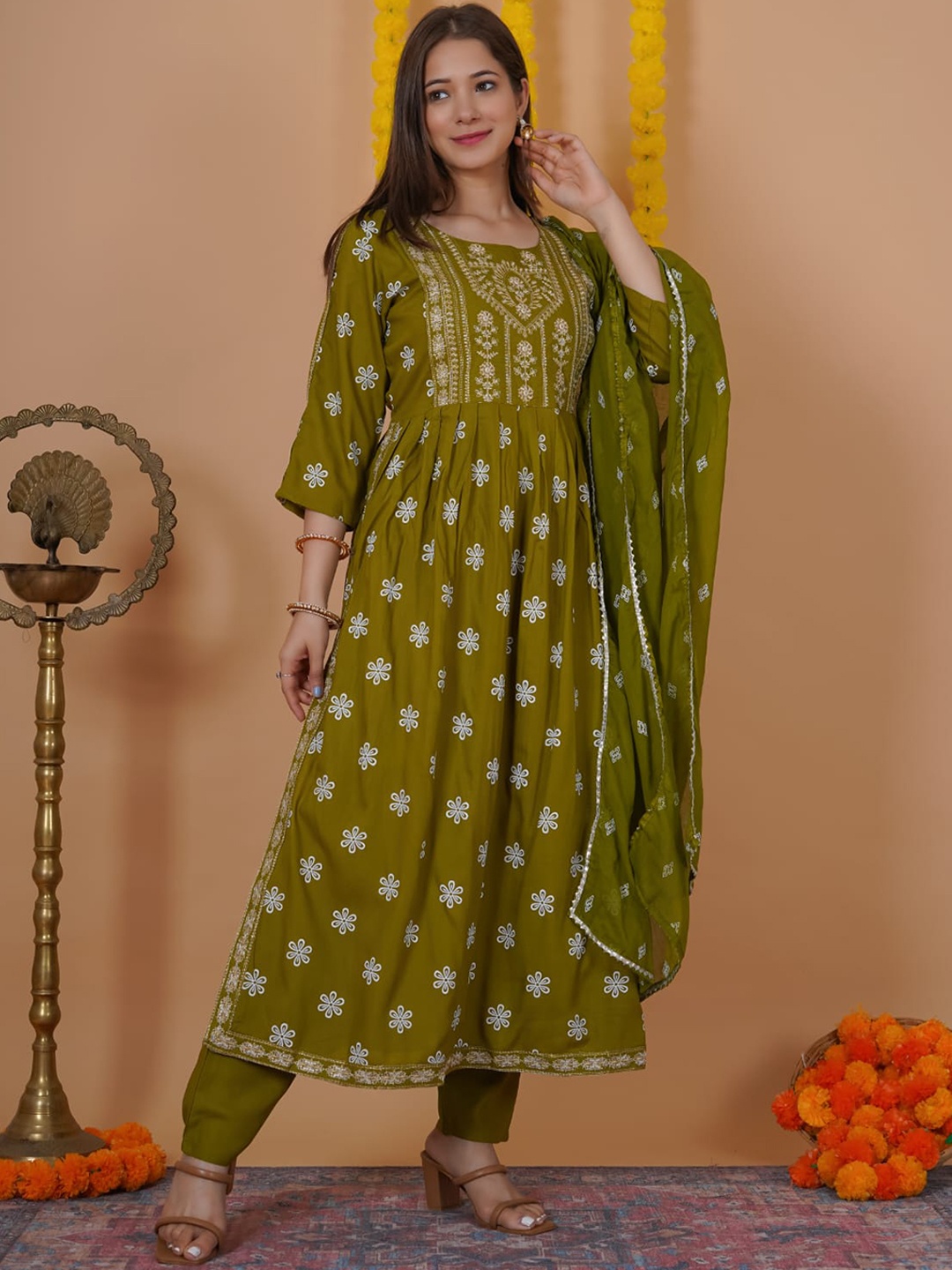 

misbis Green Ethnic Motifs Printed Mirror Work Kurta with Palazzos & With Dupatta