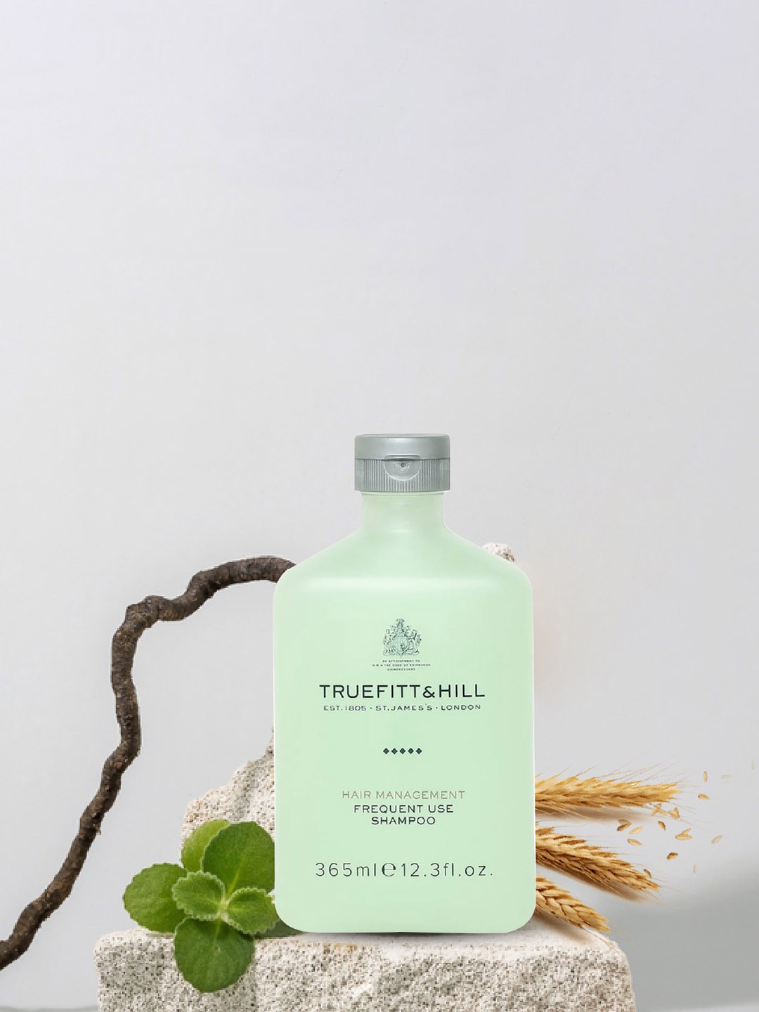 

TRUEFITT & HILL Hair Management Frequent Use Shampoo 365ml, Green