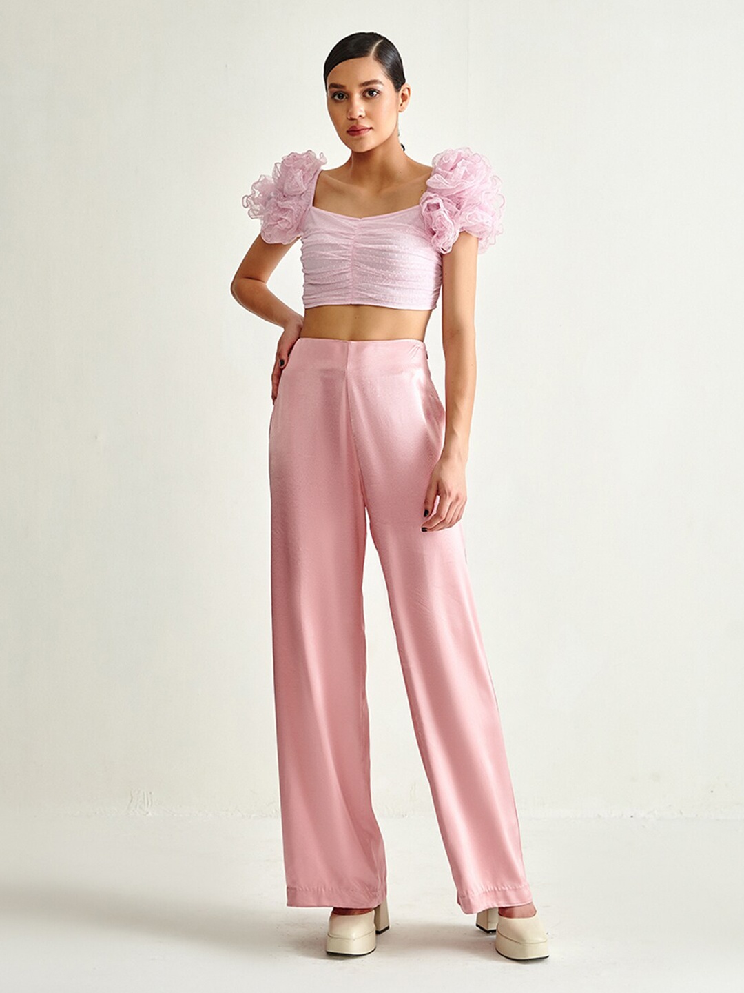 

COVER STORY Pink Sweetheart Neck Ruffles Crop Top