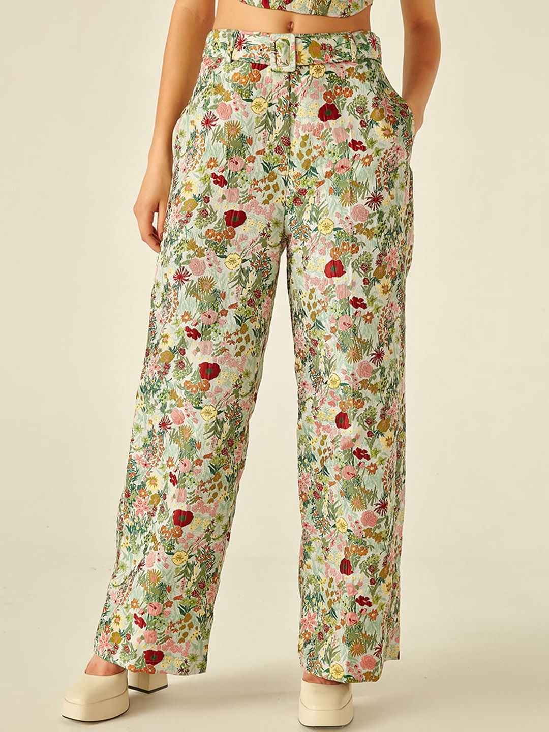 

COVER STORY Women Green & Maroon Floral Printed Parallel Trousers