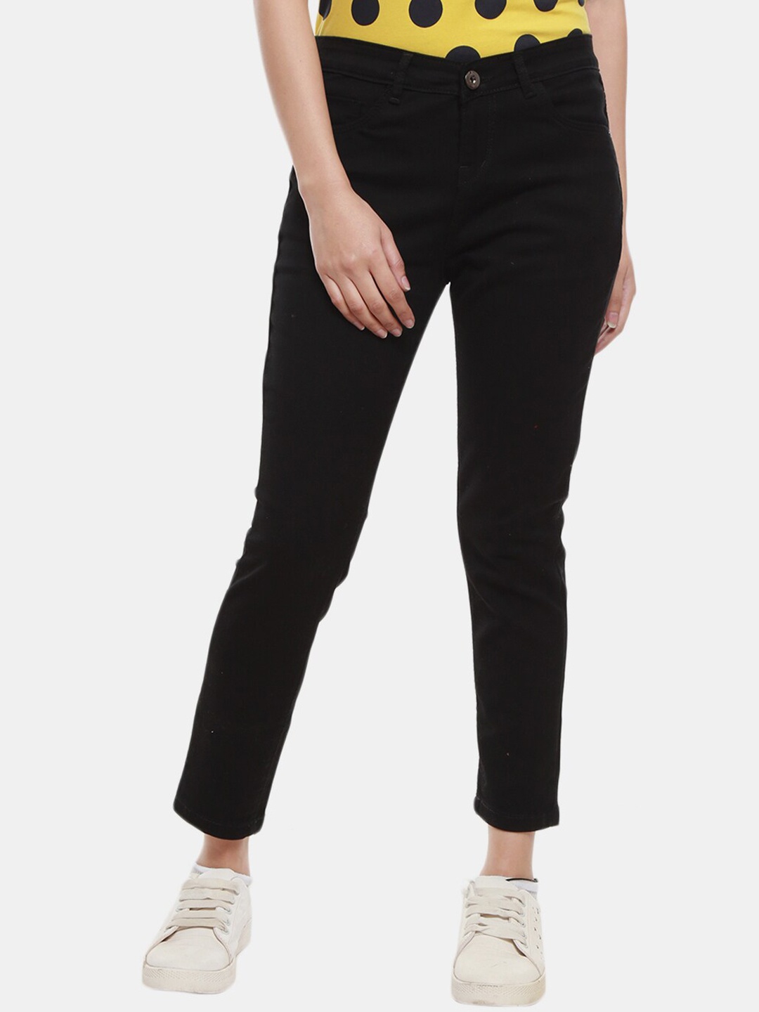 

V-Mart Women Black Classic Cotton Jeans