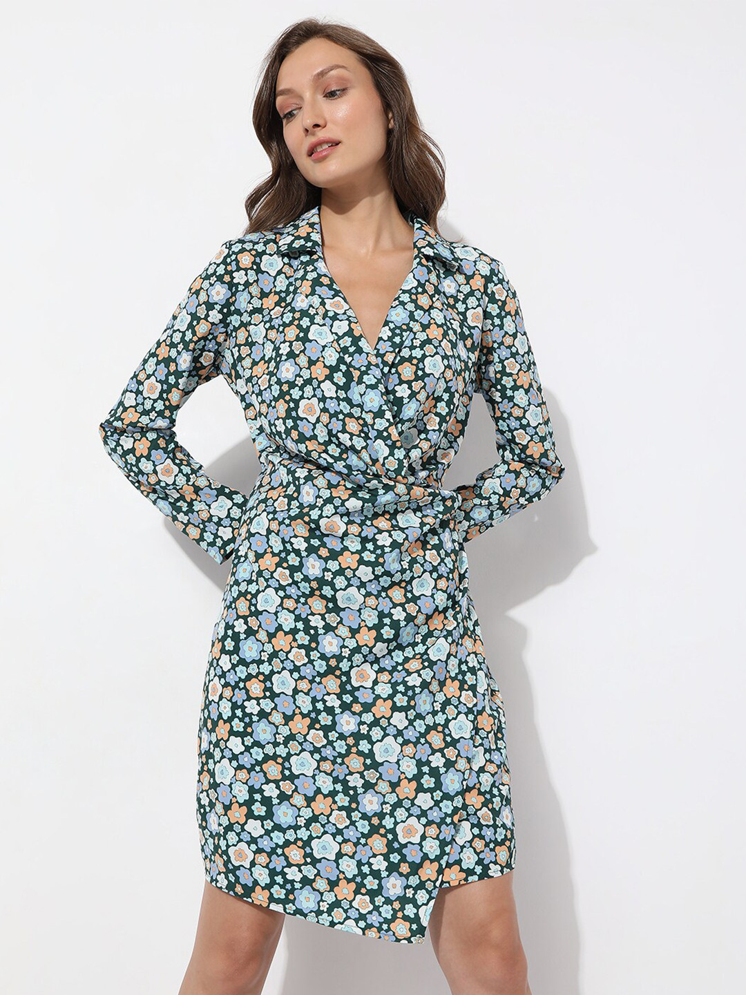 

Vero Moda Green & White Floral A-Line Maxi Dress