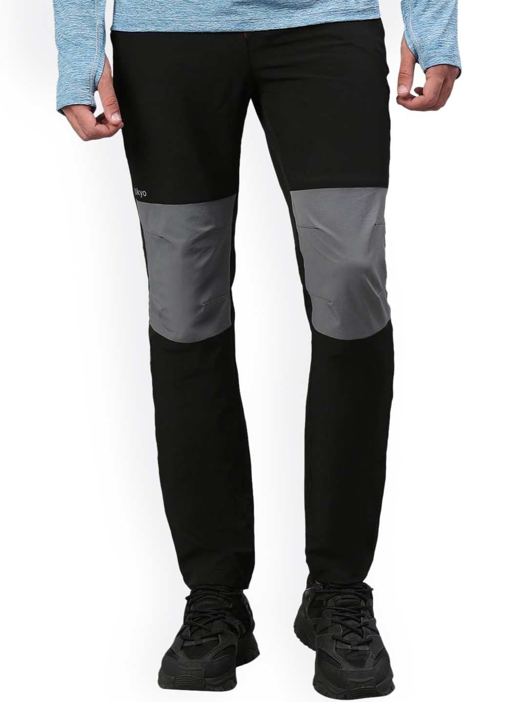 

GOKYO Men Black Slim-Fit Stretchable Joggers