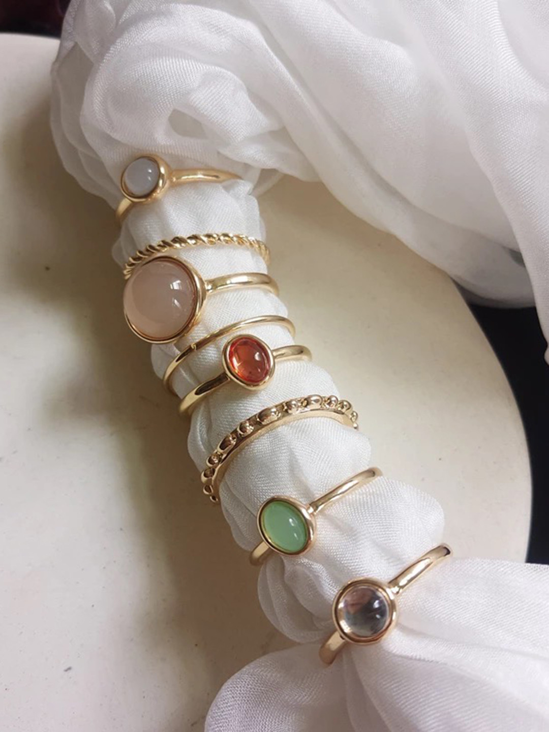 

Inaya Set Of 8 Gold-Plated Green & Red Opal Finger Ring