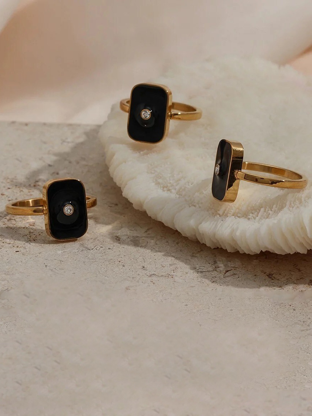 

Inaya 18 KT Gold-Plated White & Black CZ-Studded Finger Ring
