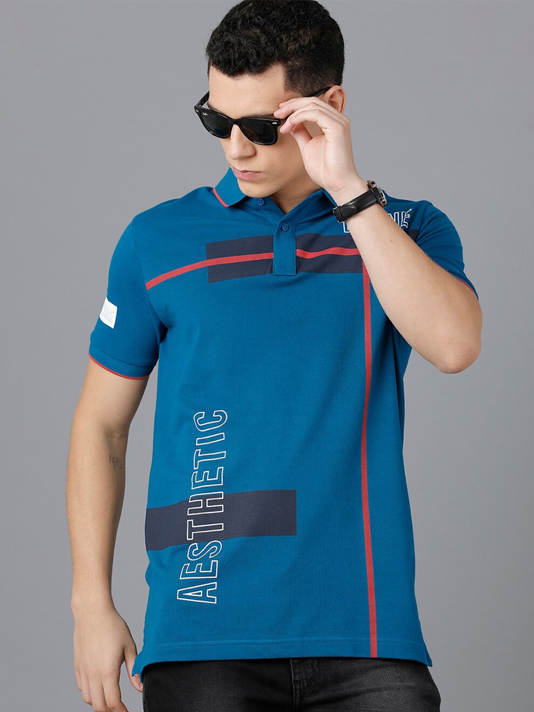 

CP BRO Men Blue & Black Typography Printed Polo Collar Slim Fit Cotton T-shirt