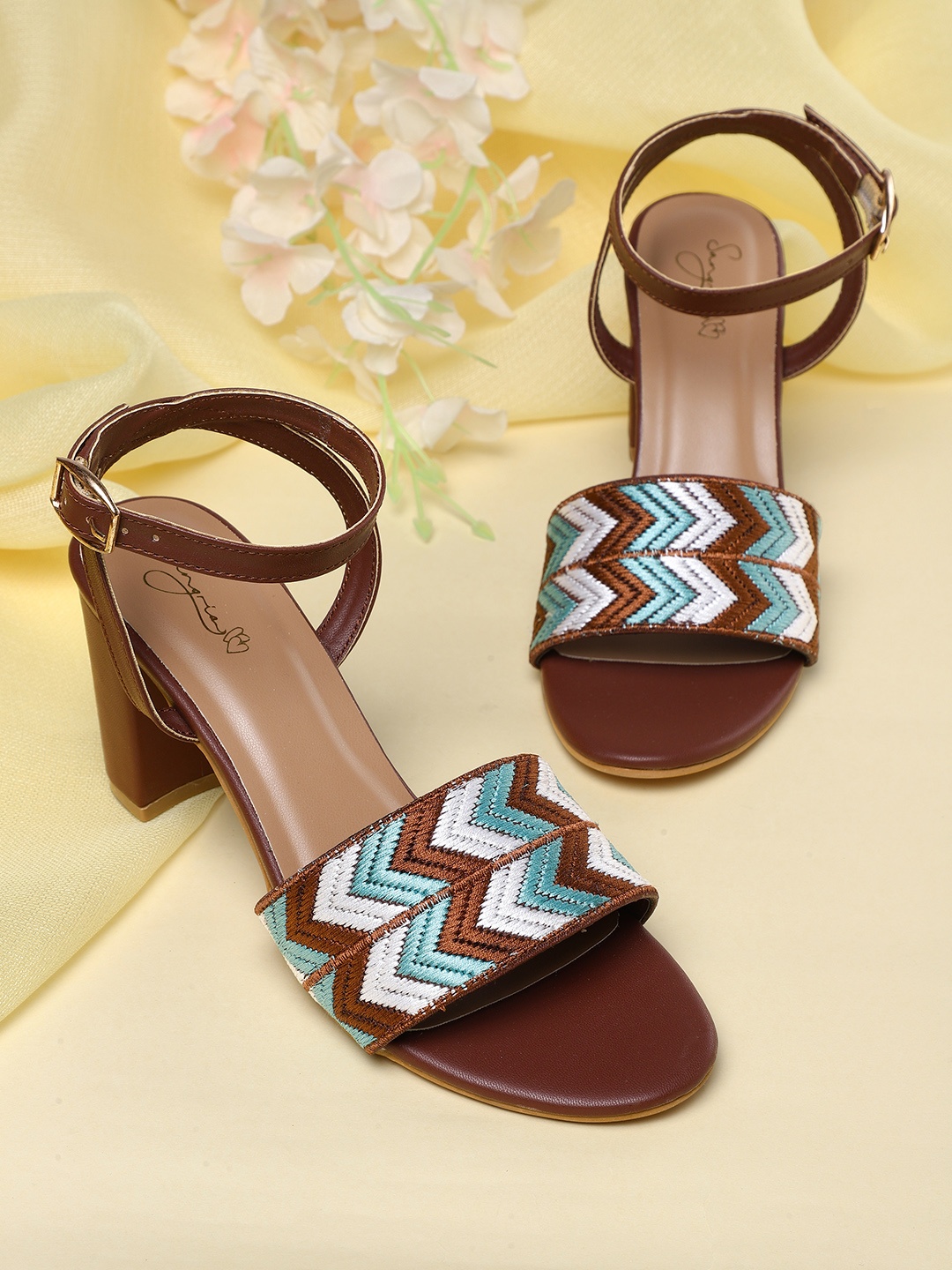 

Sangria Geometric Woven Design Heels, Brown