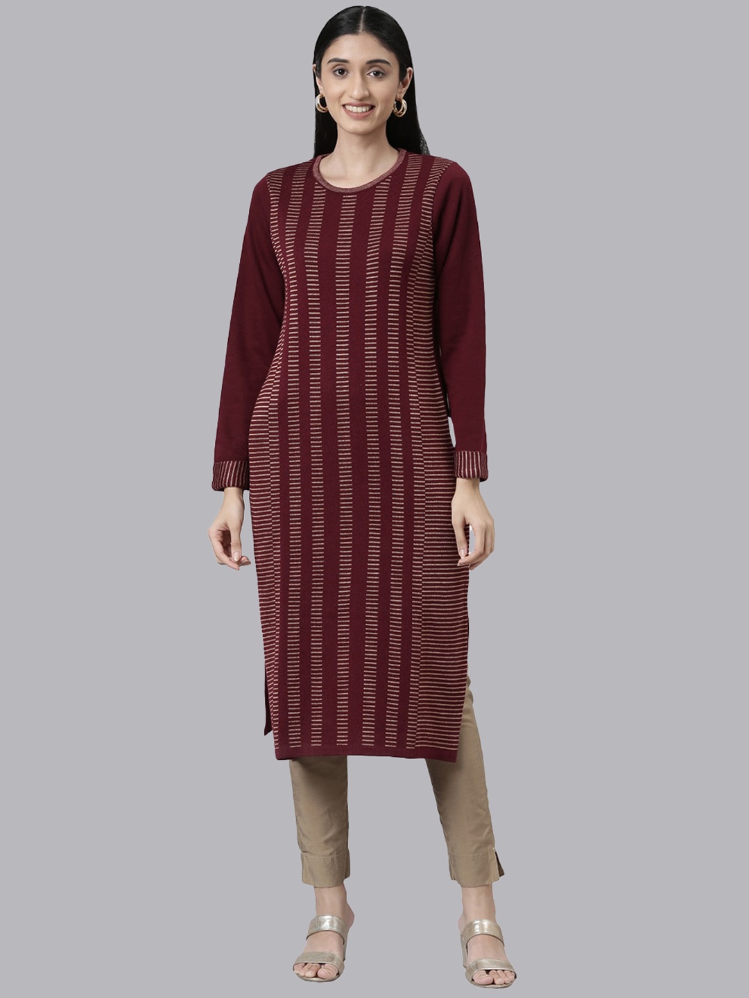 

Neerus Striped Printed Acrylic Kurta, Burgundy