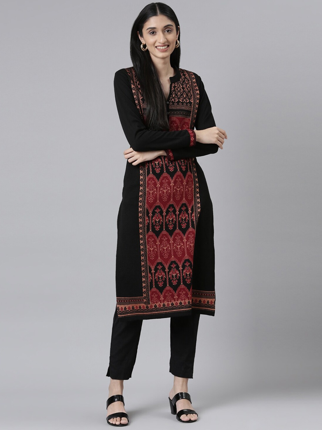 

Neerus Band Collar Ethnic Motifs Woven Design Regular Fit Acrylic Kurta, Black