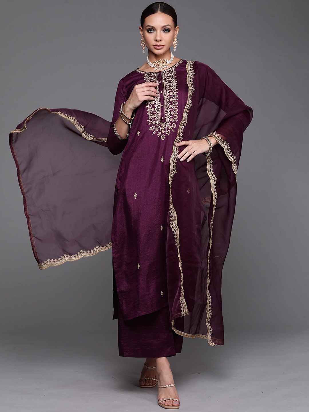 

ODETTE Women Purple Ethnic Motifs Embroidered Kurta with Palazzos & With Dupatta