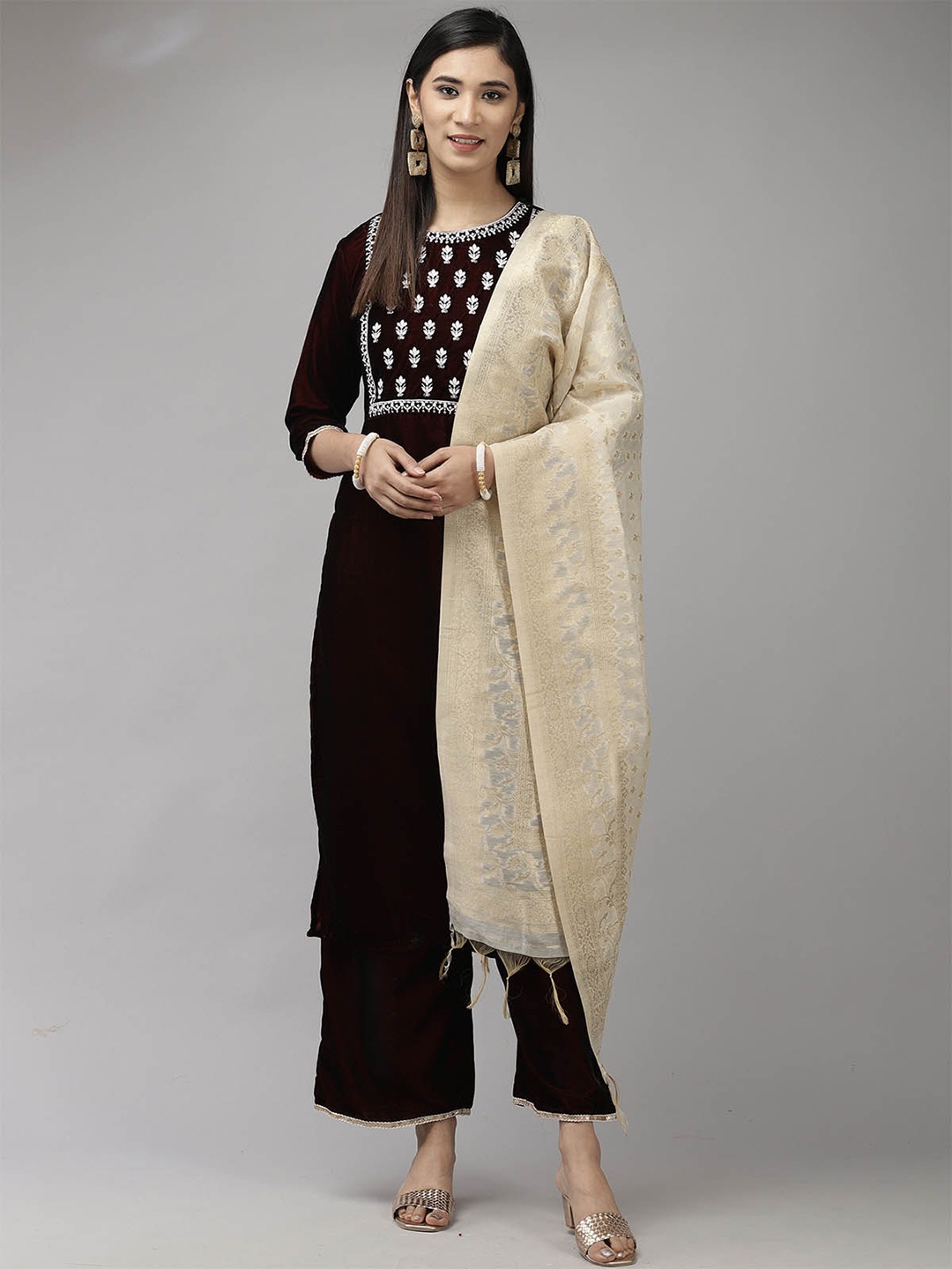 

ODETTE Maroon Ethnic Motifs Embroidered Velvet Kurta with Palazzos & With Dupatta
