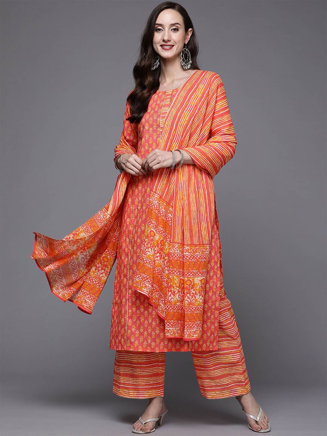 

ODETTE Women Pink Floral Printed Pure Cotton Kurta with Trousers & With Dupatta
