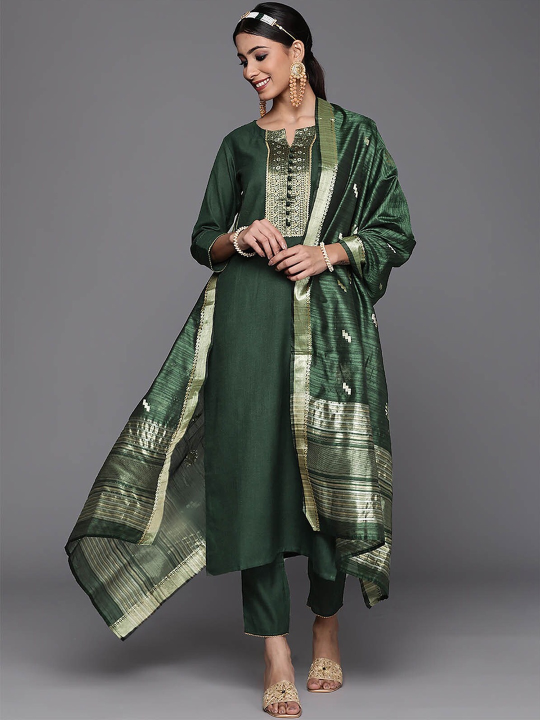 

ODETTE Women Green Printed Gotta Patti Kurta with Palazzos & With Dupatta