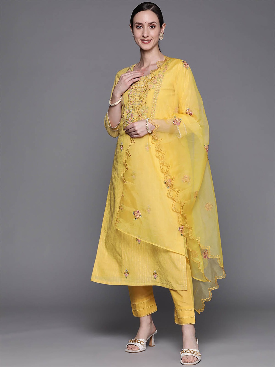 

ODETTE Women Yellow Floral Embroidered Thread Work Kurta with Trousers & With Dupatta